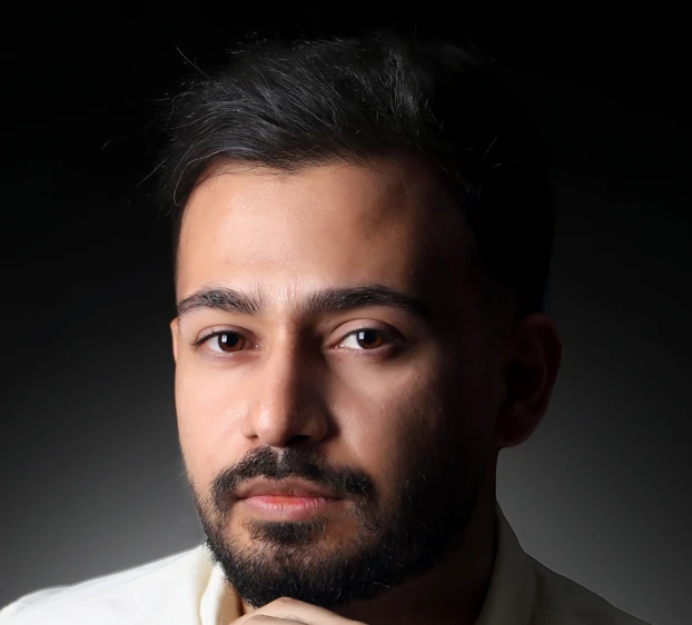 Headshot of Ali Ezzati